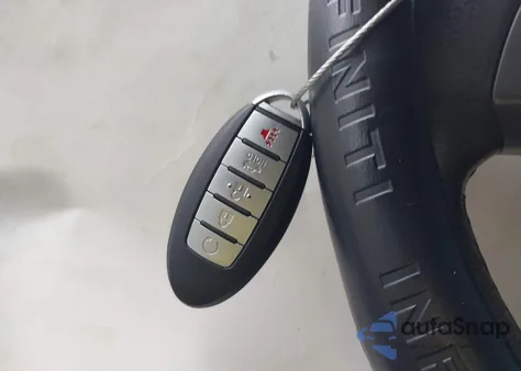 2015 Infiniti Q40 из США, поврежденный, VIN JN1CV6AR7FM521395